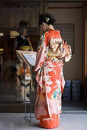 《毁灭战士：永恒》Horde模式预告 10月26日上线